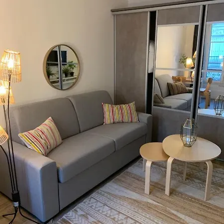 Moderne Au Coeur De Batignolles