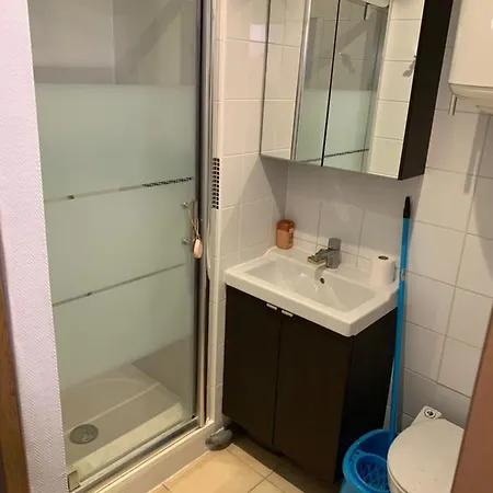 Moderne Au Coeur De Batignolles * Paříž